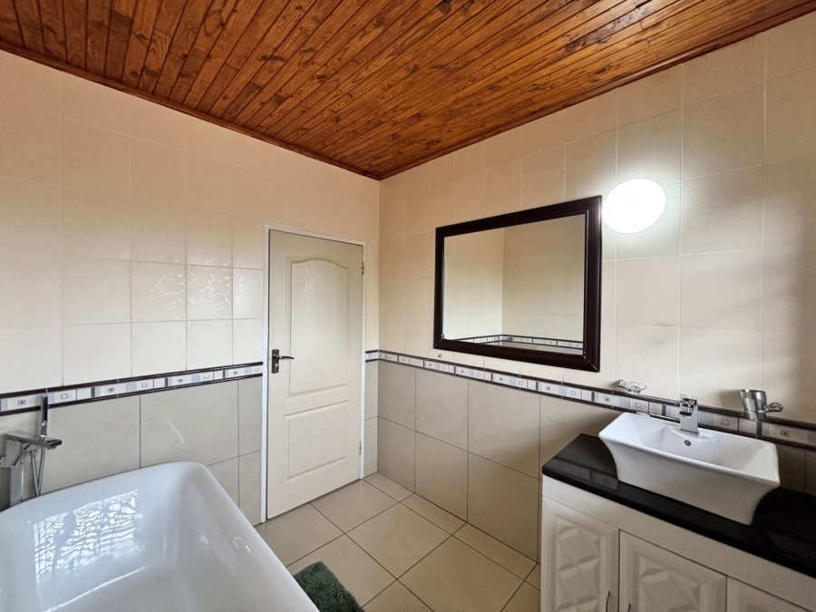 4 Bedroom Property for Sale in Doringkruin North West